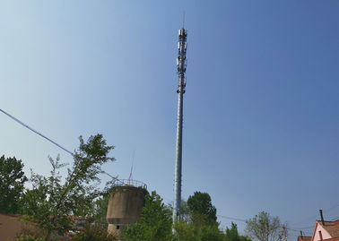 Torre unipolare d'acciaio galvanizzata, torre mobile del telefono cellulare di telecomunicazione