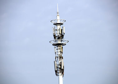 Torre unipolare di telecomunicazioni del telefono cellulare, torre cellulare unipolare con il giunto di slittamento