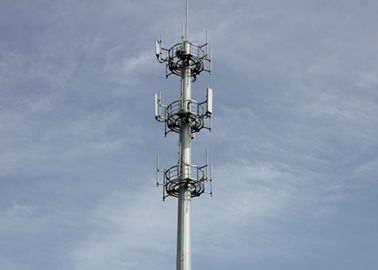 Torre unipolare d'acciaio di telecomunicazioni di Q235B, torre di radiodiffusione del telefono cellulare di a microonde dell'antenna