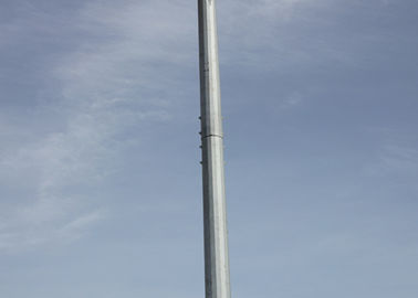 Torre unipolare d'acciaio di telecomunicazioni di Q235B, torre di radiodiffusione del telefono cellulare di a microonde dell'antenna