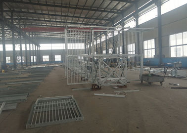 Torre angolare dell'orologio della struttura d'acciaio, struttura d'acciaio del cavalletto delle torri di osservazione
